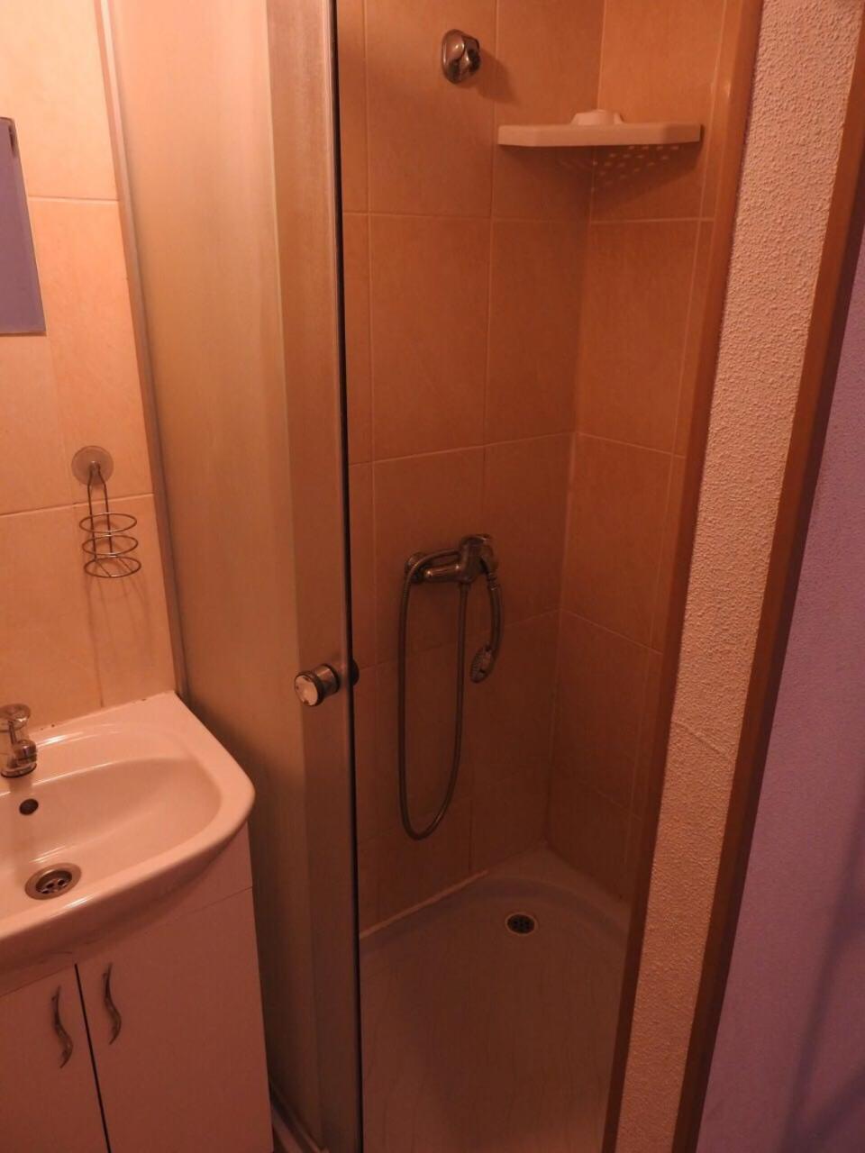 Apartment At Malaya Zhytomyrska 5 Kiev Buitenkant foto